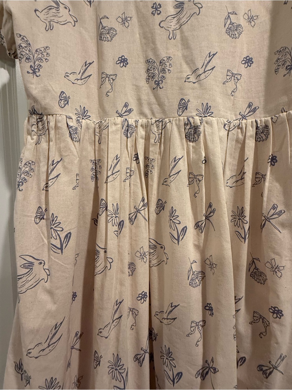 Beautiful Light Cream Floral Midi Dress with Front Tie Detail - Picture 9 of 10